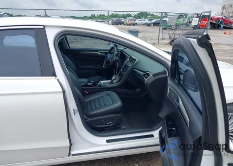 2015 Ford Fusion Se z USA, uszkodzony, nr VIN 3FA6P0HD0FR181208